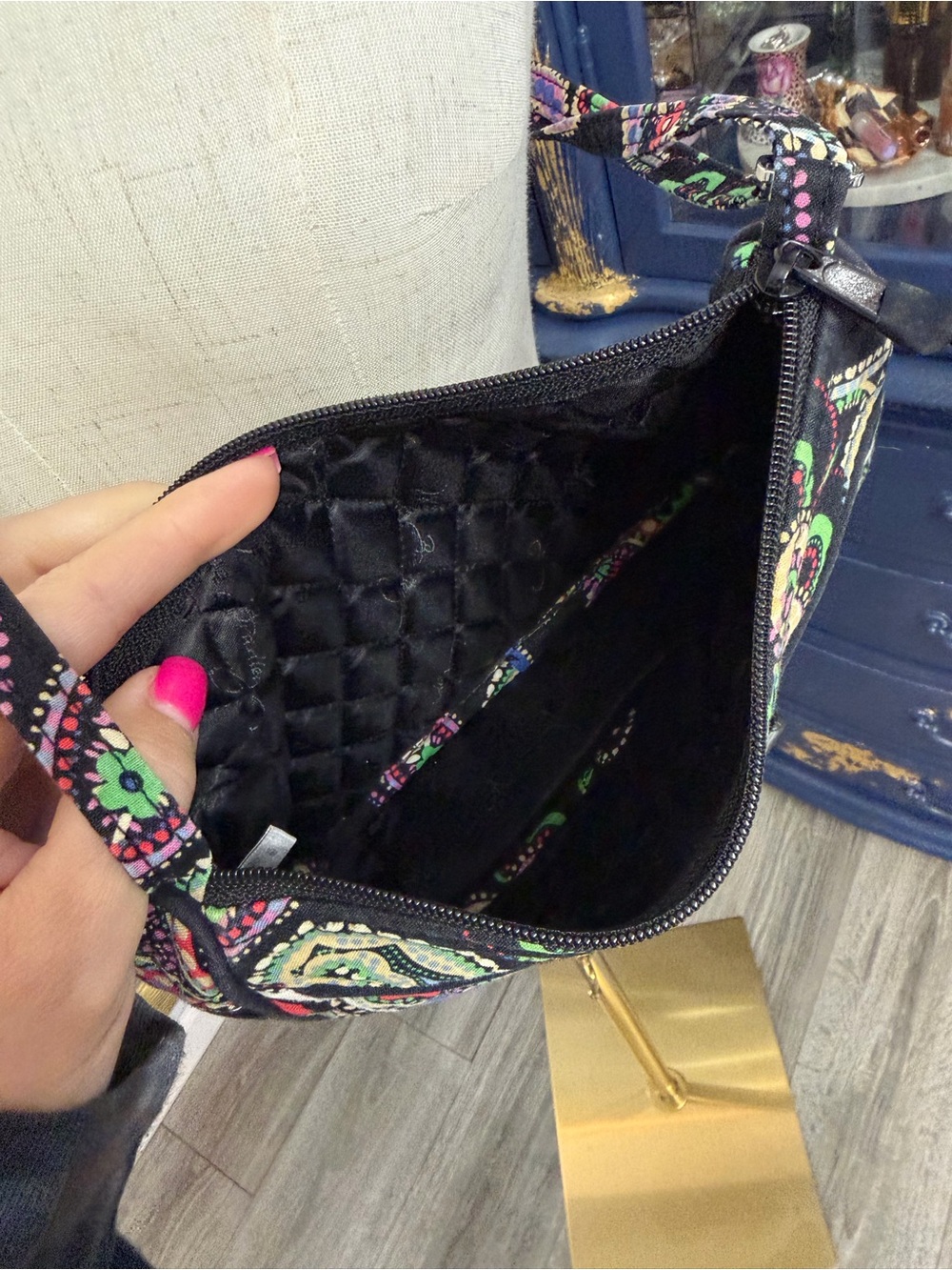 Retired Vera Bradley Kiev Paisley Little Crossbody Bag - Picture 4 of 12